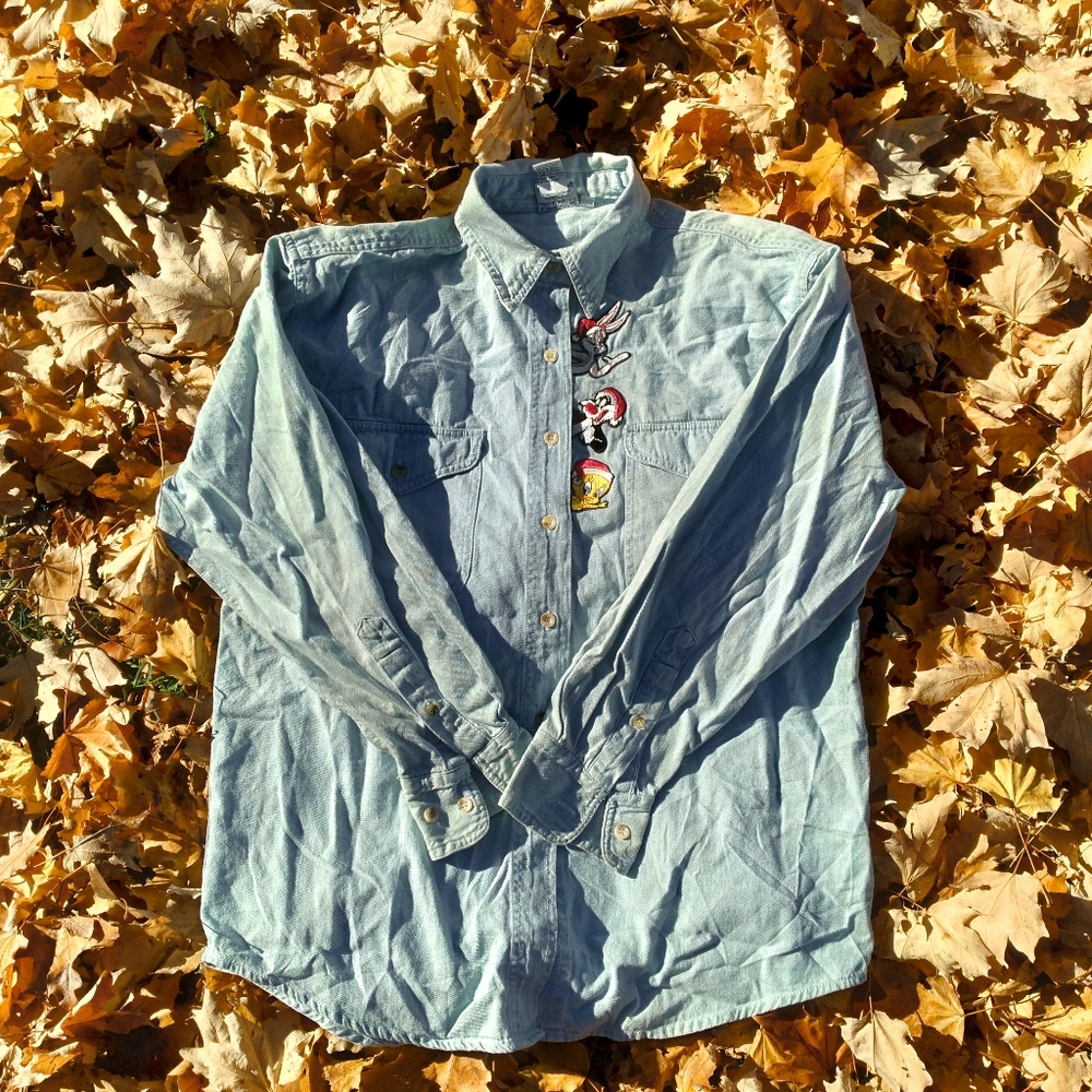 Looney Tunes Button-up